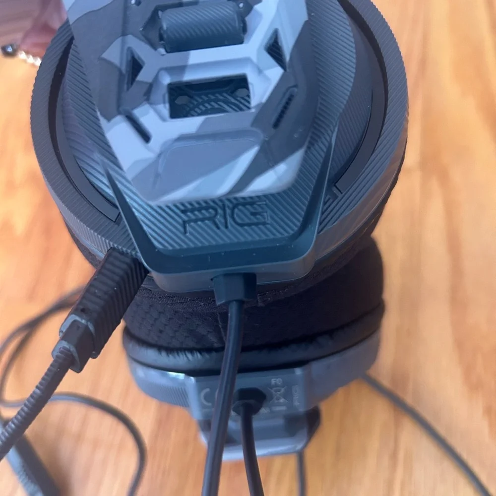 RIG 400 gaming headset